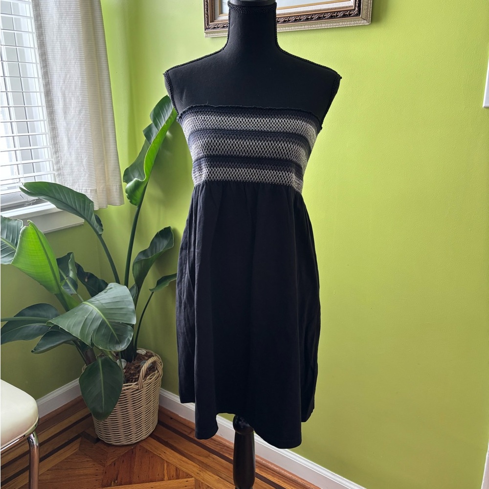 Old Navy Black and Gray Strapless Dress